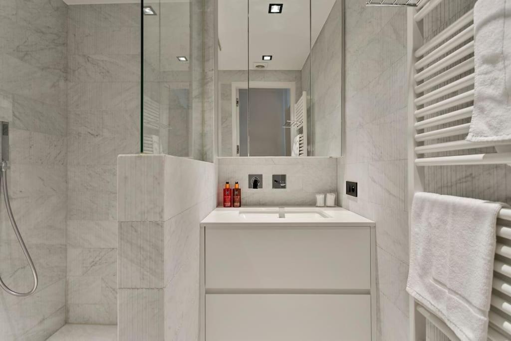 Top Location! Unique Luxurious 2-Bedroom Apartment In Knokke - 'T Zoute エクステリア 写真
